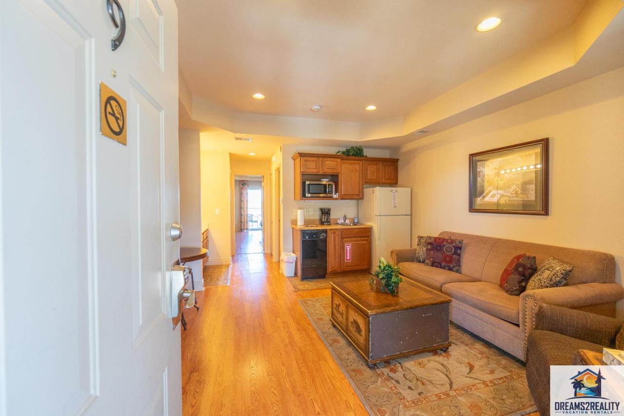 1Bd King Condo With 2 Person Jacuzzi Tub - Near The Strip - Free Tickets Included - T1-9 برانسون المظهر الخارجي الصورة