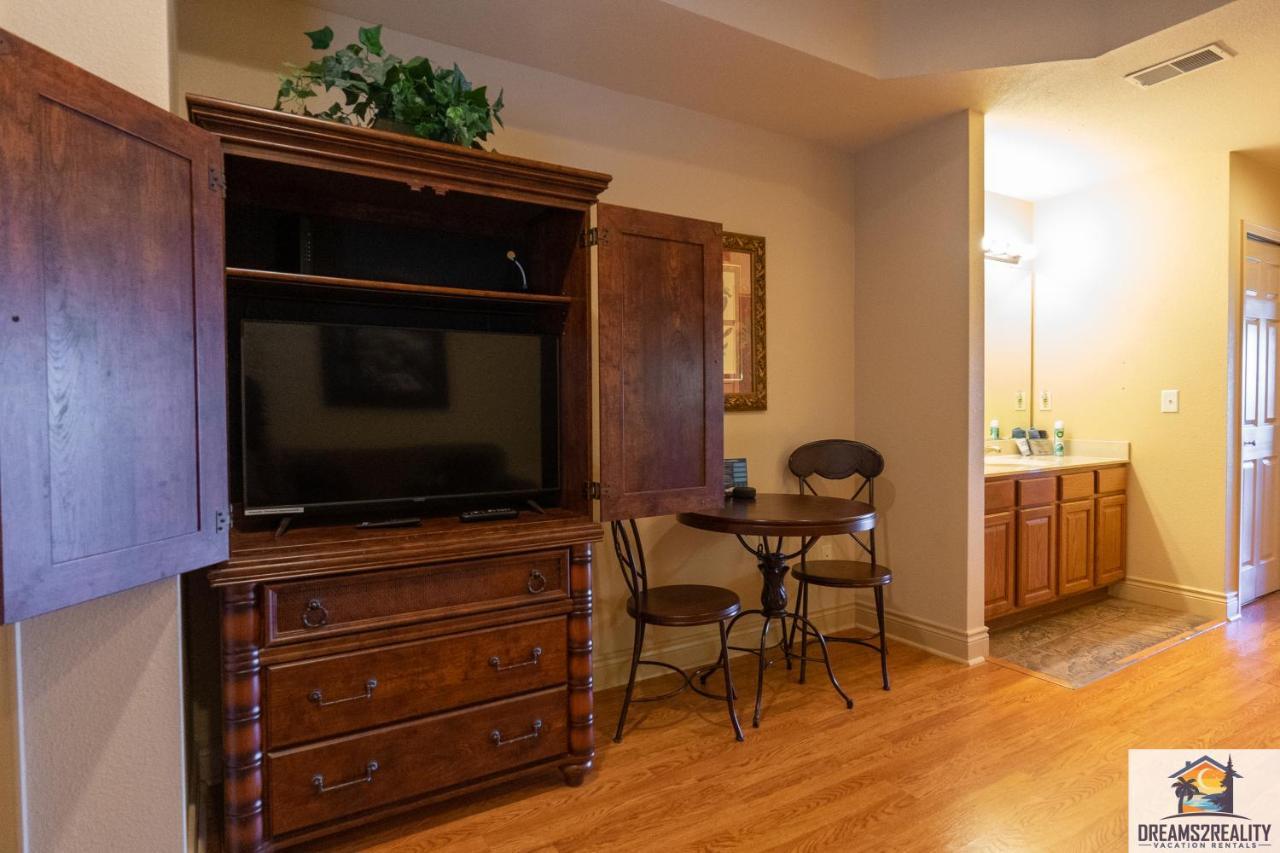 1Bd King Condo With 2 Person Jacuzzi Tub - Near The Strip - Free Tickets Included - T1-9 برانسون المظهر الخارجي الصورة